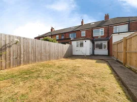 Huntley Drive, Hull thumb 2