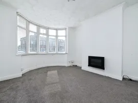Huntley Drive, Hull thumb 3
