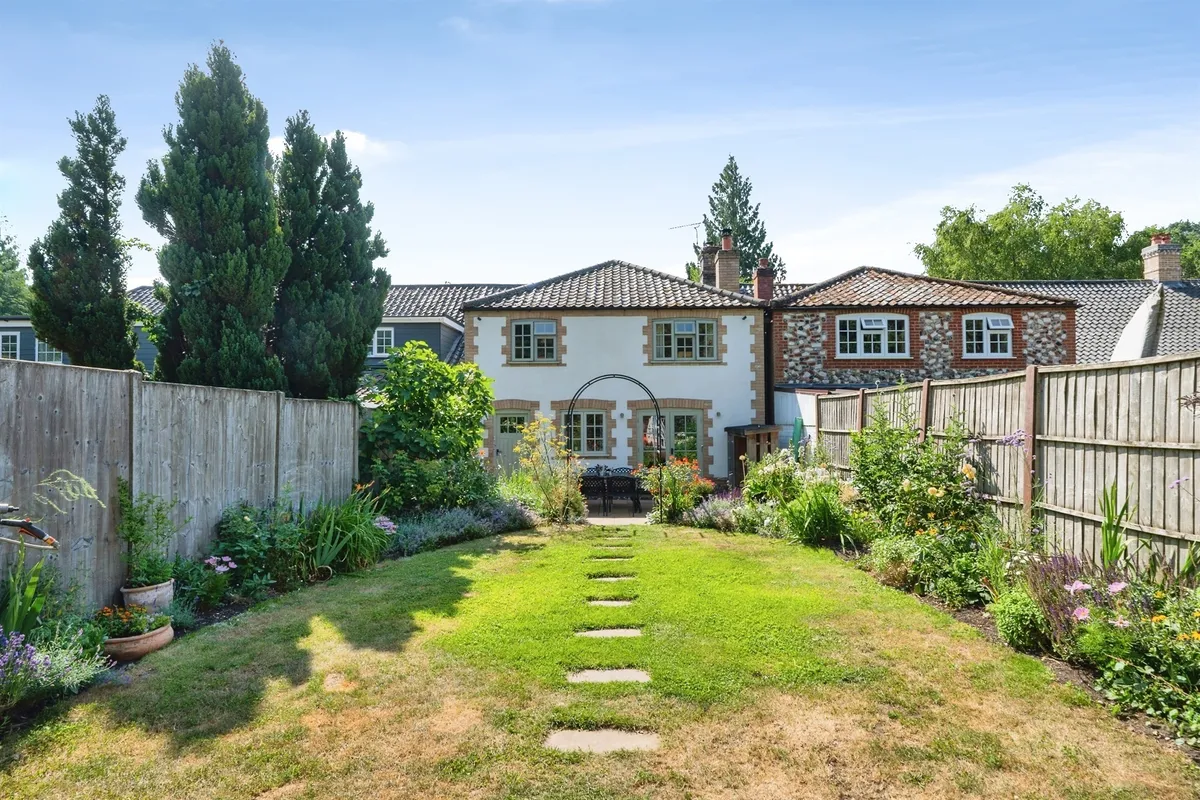 Lynford Cottages, Lynford, THETFORD