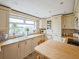Southey Crescent, Maltby, ROTHERHAM thumb 2