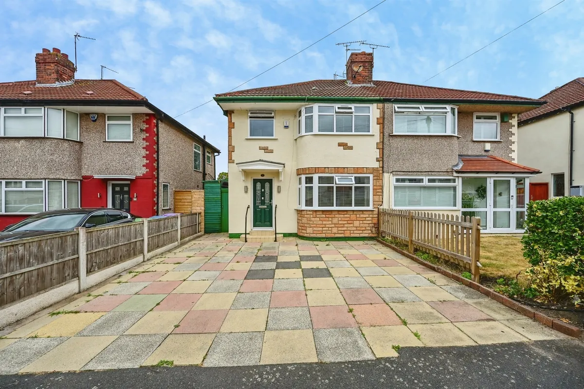 Wayville Close, Liverpool