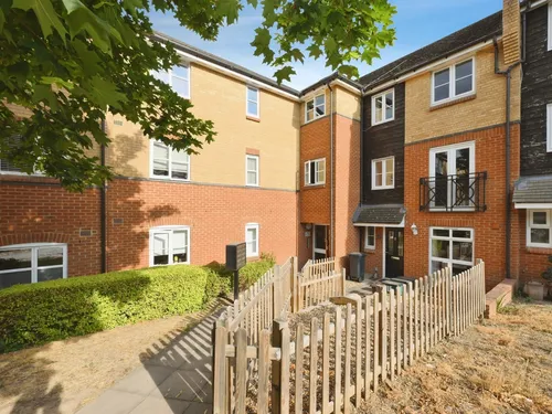 Plomer Avenue, HODDESDONphoto