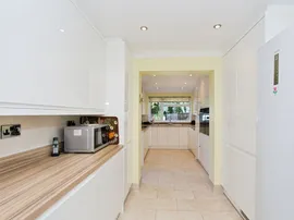 Prentice Close, Longstanton, Cambridge thumb 3