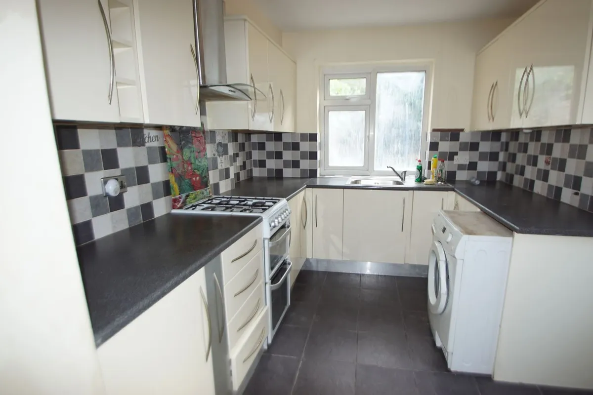 Denzil Road, London, NW10
