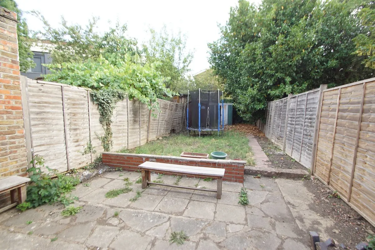 Denzil Road, London, NW10