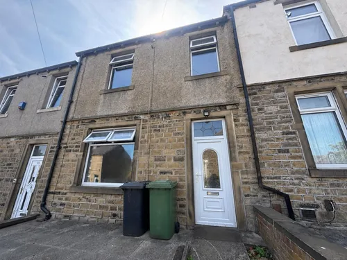 Lightcliffe Road, HUDDERSFIELDphoto