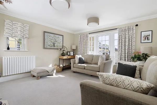 Julianas Court, Northwick Park, GL56 photo 3
