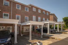 Pine Grove, London, SW19 photo 1