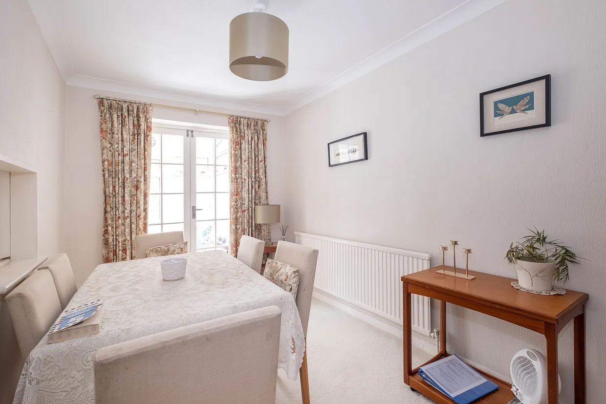 Pine Grove, London, SW19 photo 4