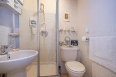 Pine Grove, London, SW19 photo 15