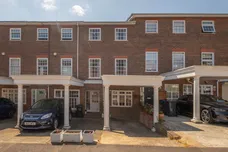 Pine Grove, London, SW19 photo 18