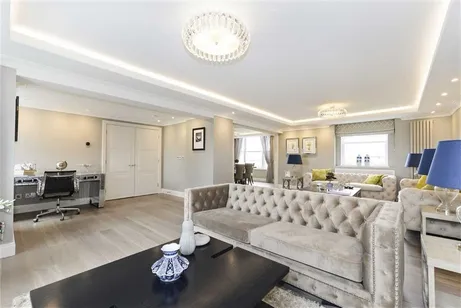St. Johns Wood Park London NW8
