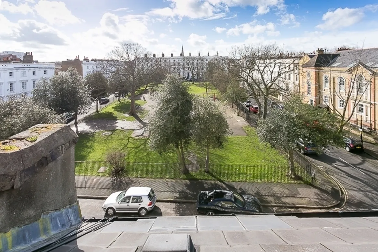 Grafton Square, SW4 photo 12