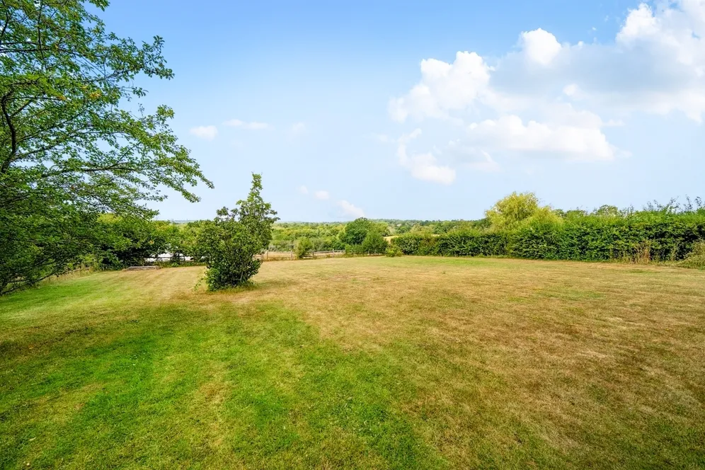 Station Road Wadhurst TN5 photo 5