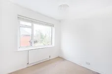 Kingston Lane, Teddington, TW11 photo 4