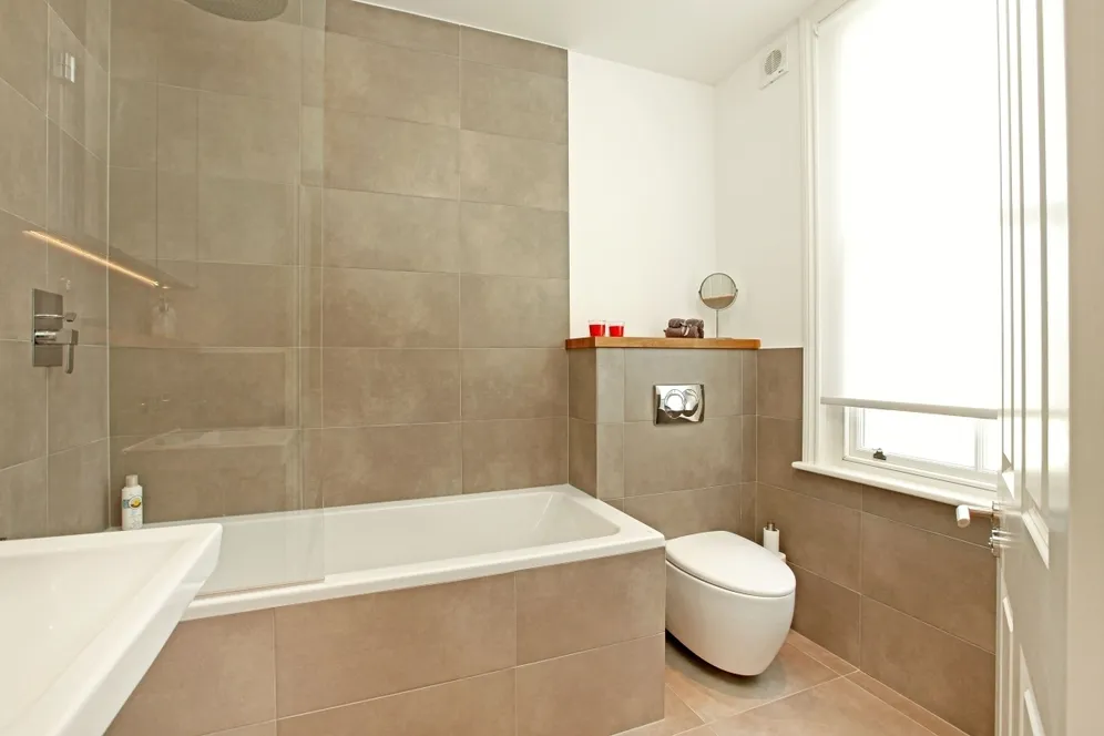 Trinity Road London SW17 photo 5