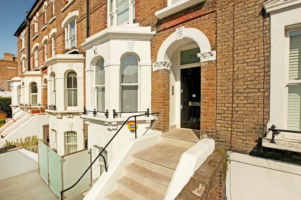 Trinity Road London SW17 photo 7