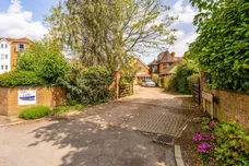 Boathouse Reach Henley-on-Thames RG9 photo 14