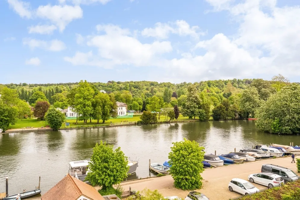 Boathouse Reach Henley-on-Thames RG9 photo 15
