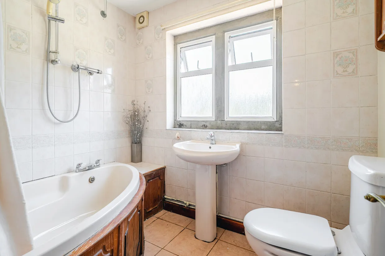 Tetbury Lane, Nailsworth, GL6 photo 11