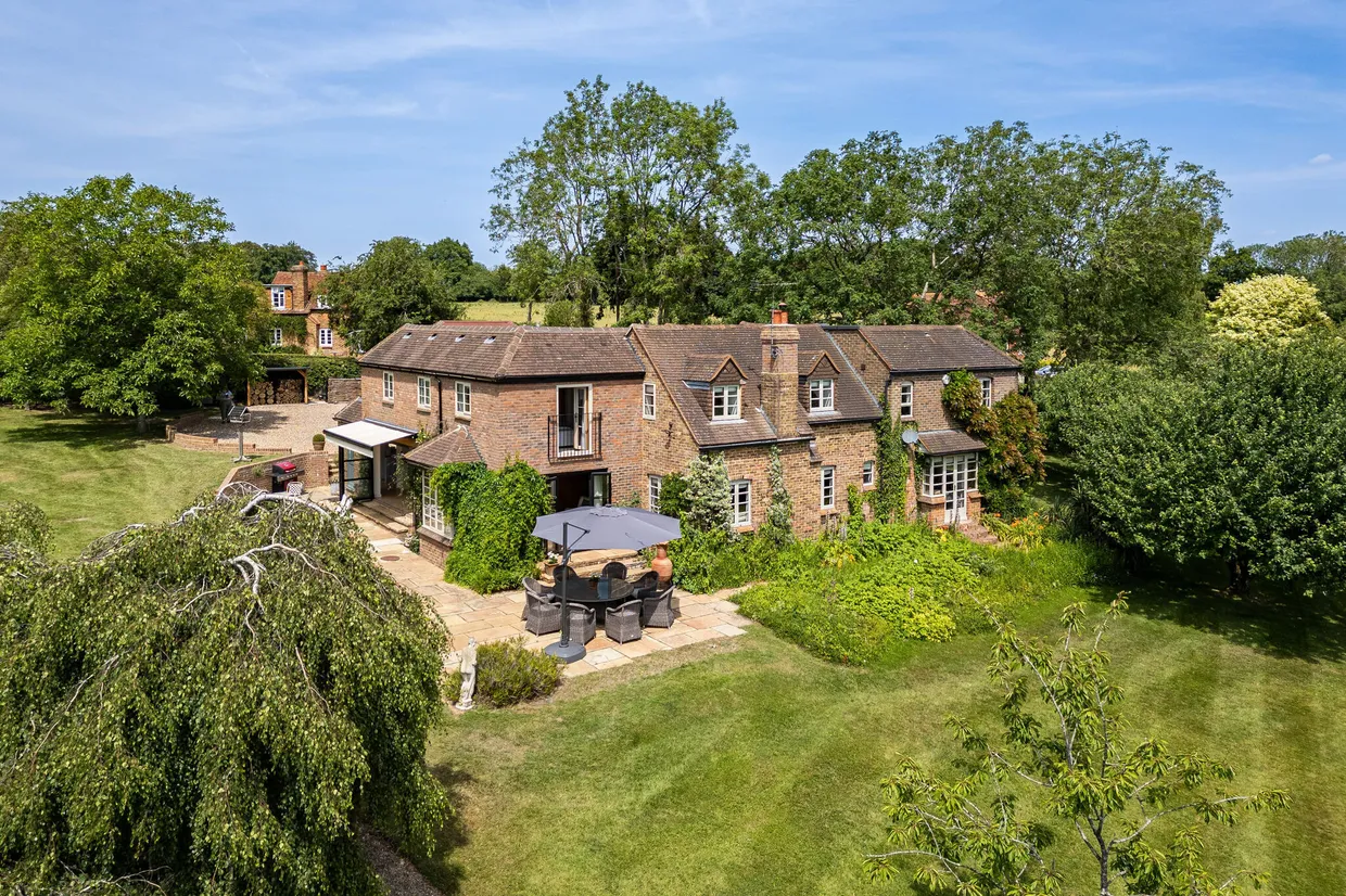 Grays Lane, Ibstone, HP14 photo 21