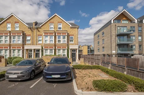 Antoinette Close, Kingston Upon Thames, KT1