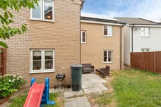 Binyon Way, Royston