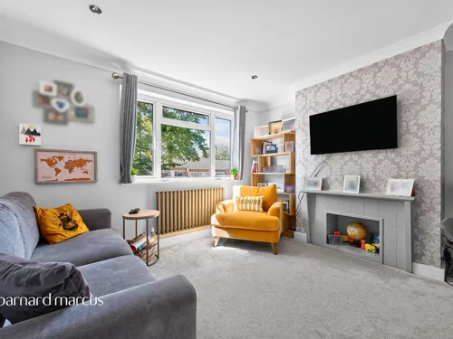 Hook Road, Surbitonphoto