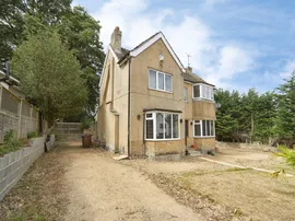 Woodhall Park Crescent East, Stanningley, PUDSEY photo