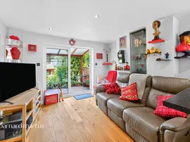 Fernwood Crescent, London thumb 3