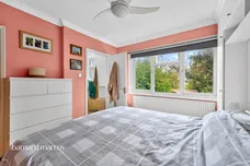 Fernwood Crescent, London