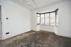 Woodhall Park Crescent East, Stanningley, PUDSEY
