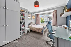 Fernwood Crescent, London