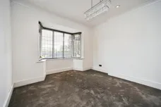 Woodhall Park Crescent East, Stanningley, PUDSEY