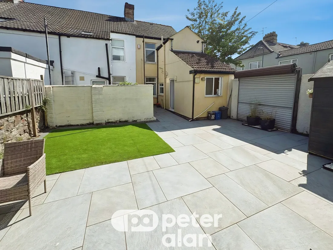 Property photo 4