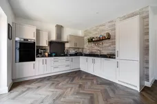 Woodman Close, Stratford-Upon-Avon, CV37 photo 3