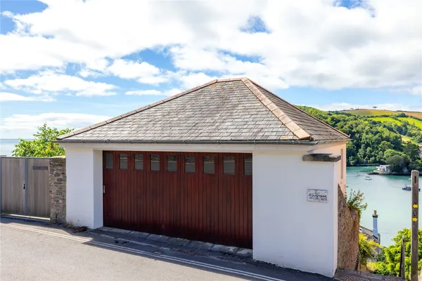 Beacon Road, Kingswear, TQ6 photo 25