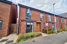 Dovestone Close, West Thurrock, Grays