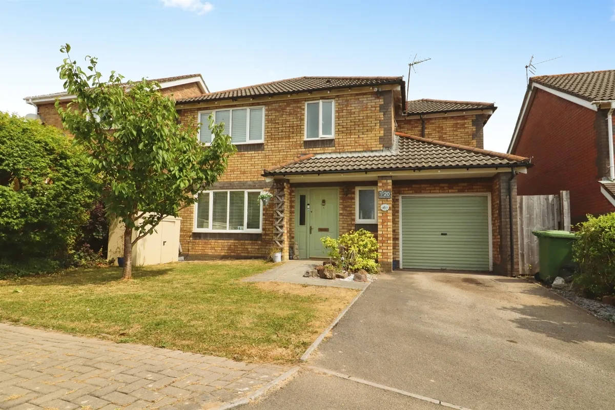 Ffordd Glas Y Dorlan, Llantwit Fardre, Pontypridd