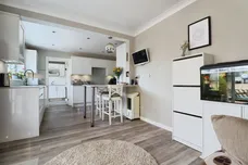 Ffordd Glas Y Dorlan, Llantwit Fardre, Pontypridd