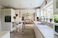Ffordd Glas Y Dorlan, Llantwit Fardre, Pontypridd