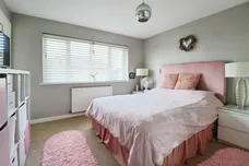 Ffordd Glas Y Dorlan, Llantwit Fardre, Pontypridd