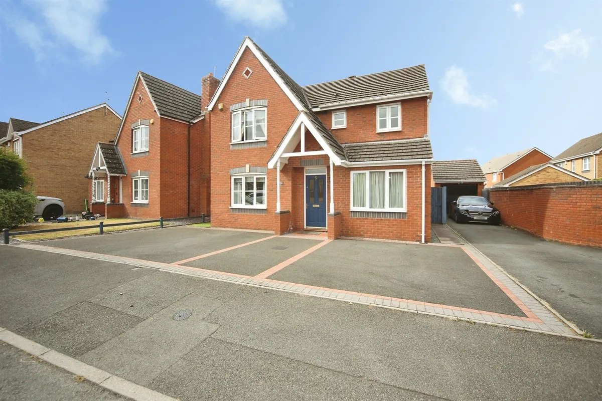 Alder Avenue, Kidderminster
