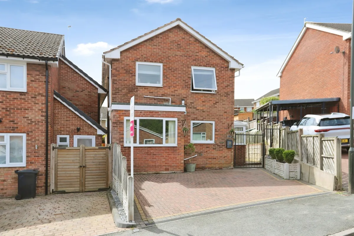 Peterdale Road, Brimington, Chesterfield