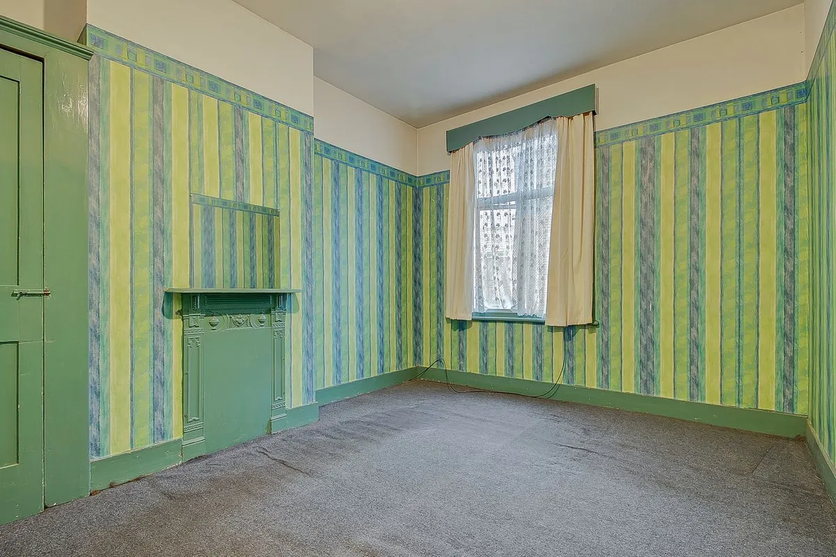 Sandringham Road, London, NW2