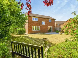 Norris Close, ABINGDON thumb 2