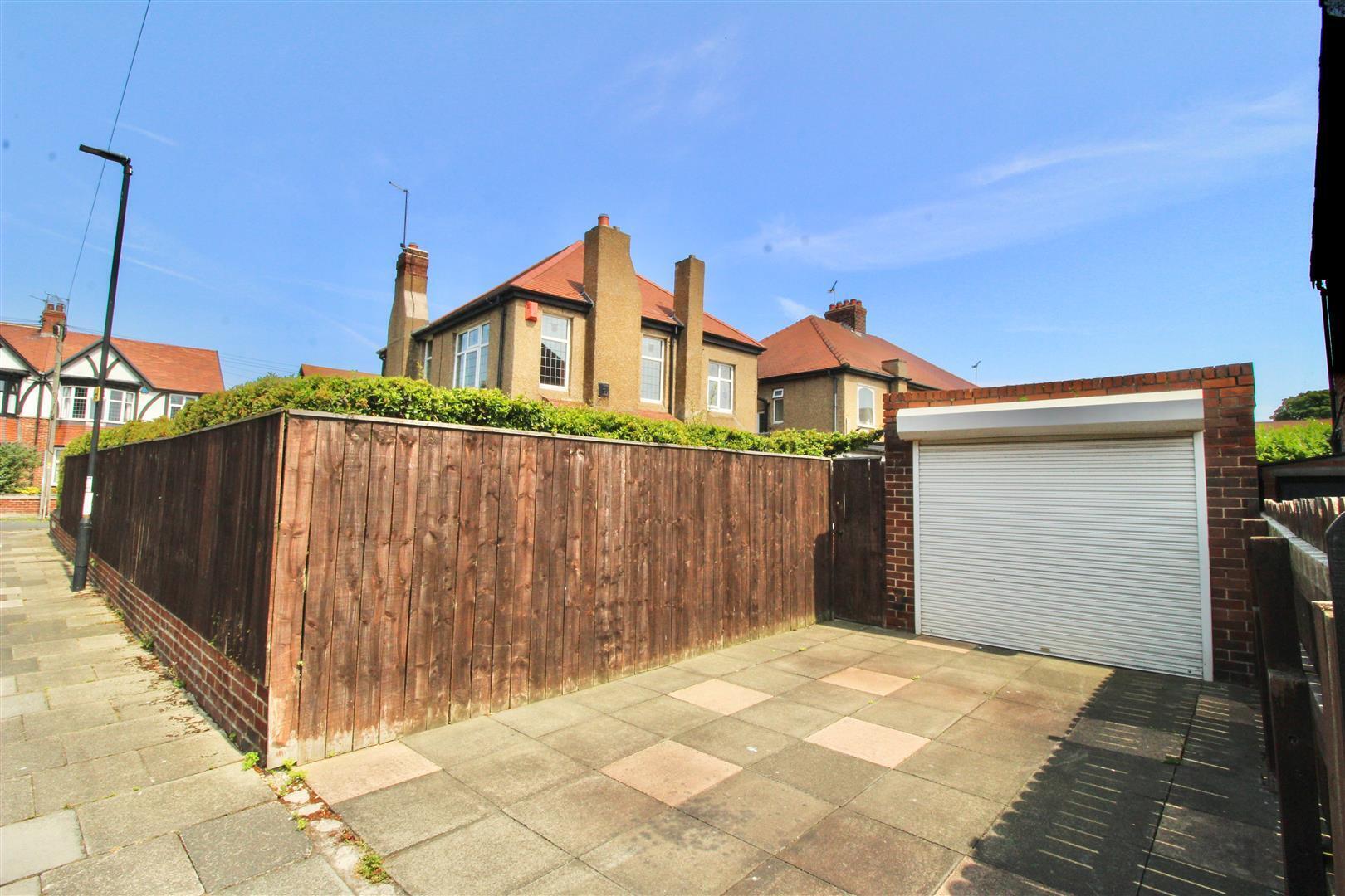 Madeira Avenue, Whitley Bay Image 3