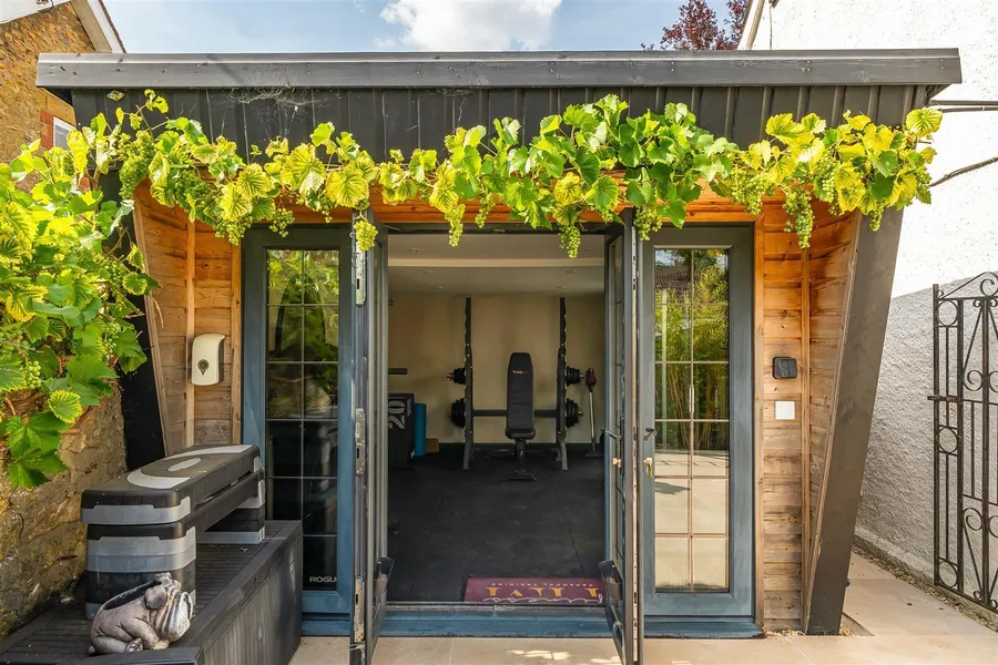 Property Image 29