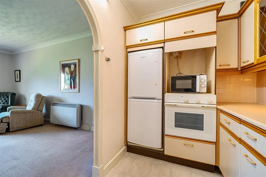 Property Image 6