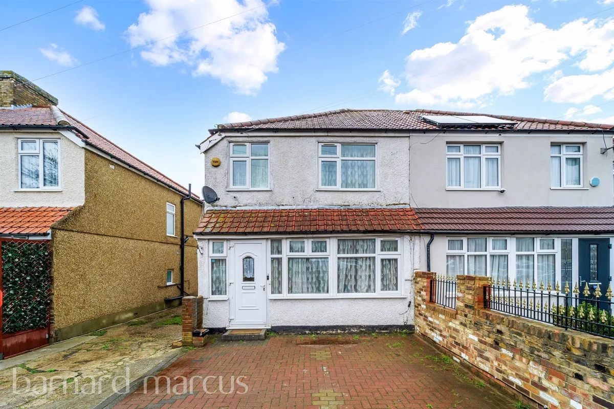 Bedfont Lane, Feltham